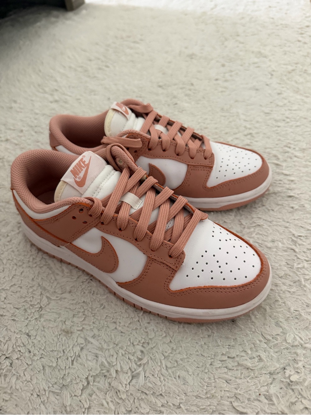 Nike Women’s Dunk low shoes